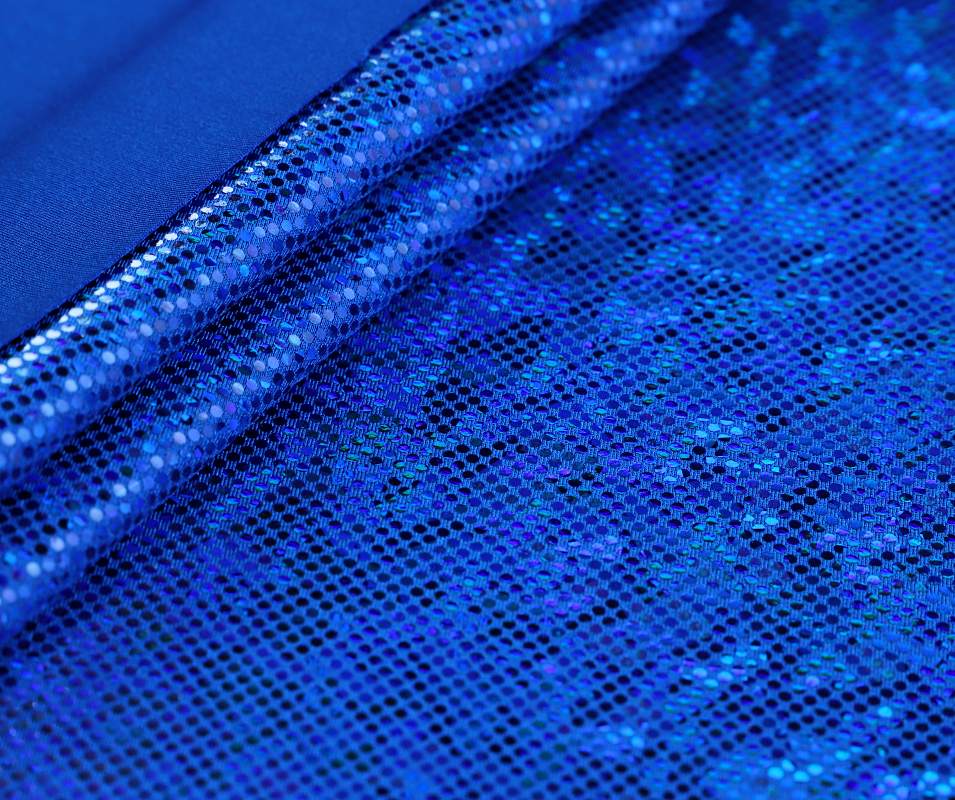 Holographic Sleeves
